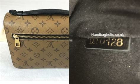 where is louis vuitton serial number|Louis Vuitton 070117.